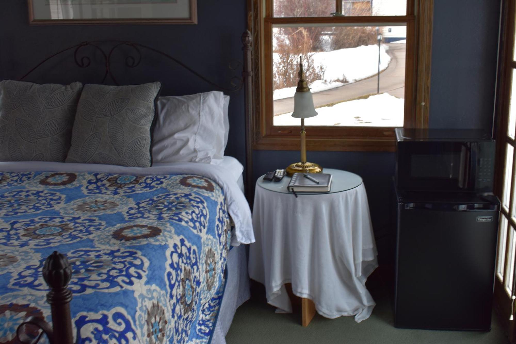 Apple Orchard Inn Hermosa Room photo